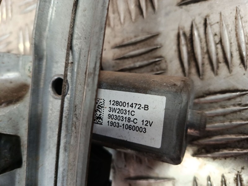 Recambio de elevalunas delantero izquierdo para renault clio iv (bh_) 0.9 tce 90 referencia OEM IAM 807213867R  