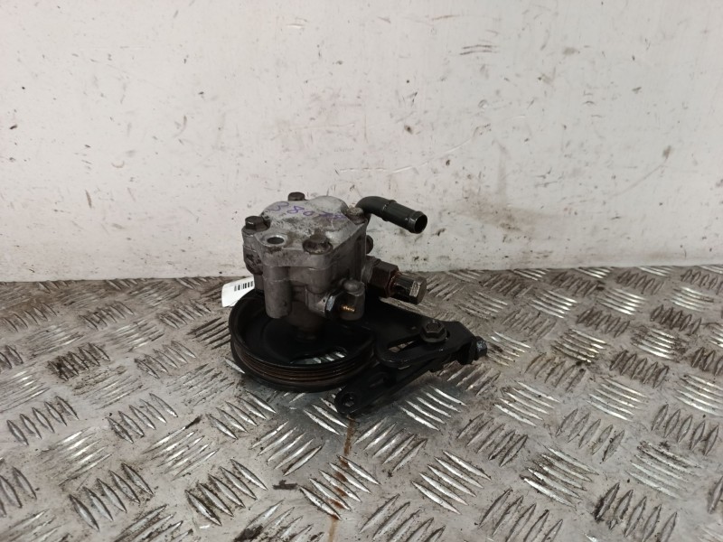 Recambio de bomba direccion para kia rio 1.3 cat referencia OEM IAM 0K30B32650C  