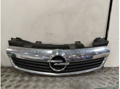 Recambio de rejilla delantera para opel zafira / zafira family b (a05) 1.9 cdti (m75) referencia OEM IAM 13136136  