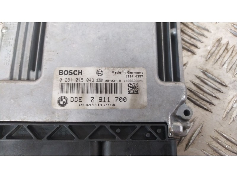 Recambio de centralita motor uce para bmw 3 (e90) 320 d referencia OEM IAM 0281015043  