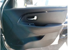 Recambio de guarnecido puerta delantera derecha para kia carens iv 1.7 crdi referencia OEM IAM 82380A4000  