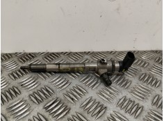 Recambio de inyector para volkswagen golf vi (5k1) 1.6 tdi referencia OEM IAM 03L130277S  