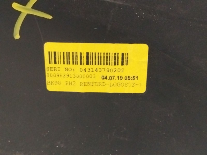 Recambio de rejilla delantera para renault clio iv (bh_) 0.9 tce 90 referencia OEM IAM 622562901R  