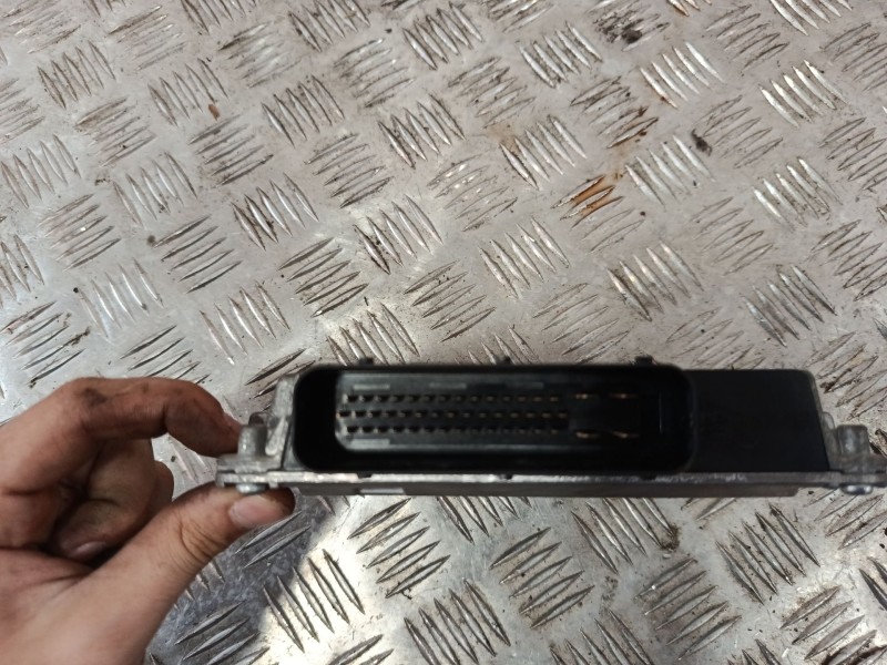 Recambio de centralita motor uce para volkswagen touareg (7la) 2.5 tdi referencia OEM IAM 0AD927755AB  