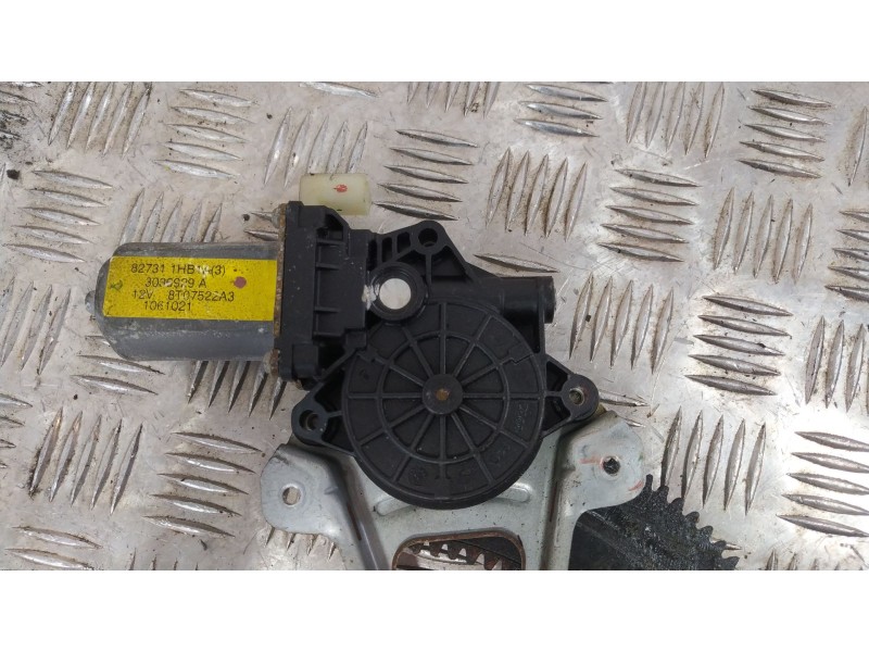 Recambio de elevalunas delantero izquierdo para nissan micra iv (k13k, k13kk) 1.2 referencia OEM IAM 827311HB1A  