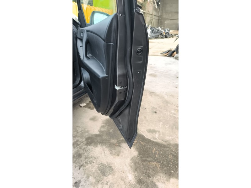 Recambio de cerradura puerta delantera derecha para mazda 3 (bl) 1.6 mz-cd (bl14) referencia OEM IAM BBM558310A  