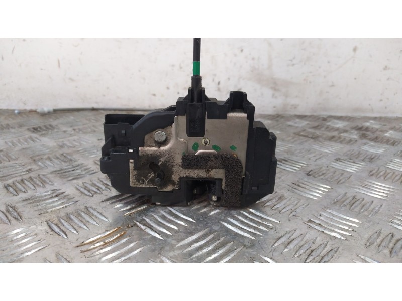 Recambio de cerradura puerta trasera derecha para nissan qashqai i (j10, nj10) 2.0 referencia OEM IAM 82500JD90C  