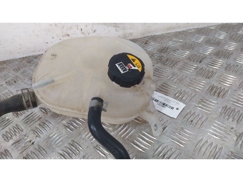 Recambio de deposito expansion para hyundai kona (os, ose, osi) 1.0 t-gdi referencia OEM IAM 25430J9110  