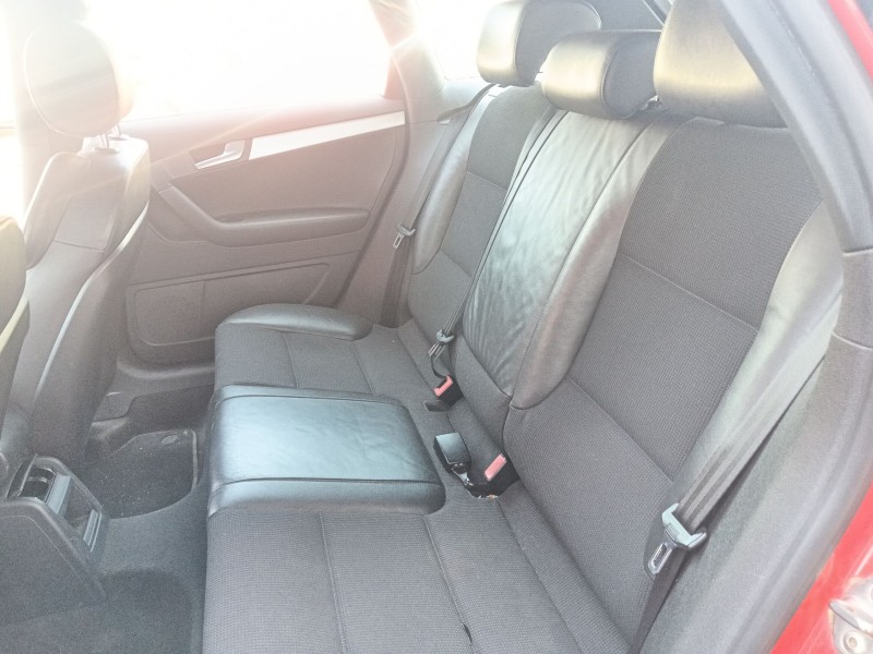 Recambio de cinturon seguridad trasero central para audi a3 sportback (8pa) 2.0 tdi 16v referencia OEM IAM   