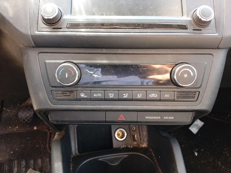Recambio de mando climatizador para seat ibiza iv st (6j8, 6p8) 1.2 tsi referencia OEM IAM   