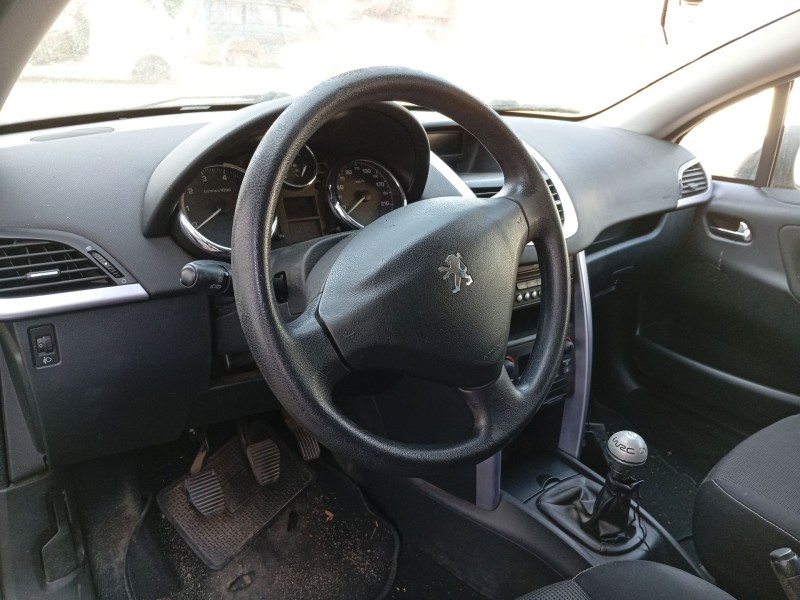 Recambio de volante para peugeot 207 cc (wd_) 1.6 16v referencia OEM IAM 6045458  