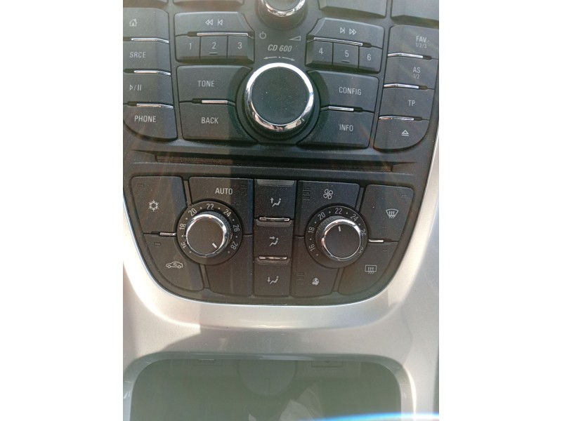 Recambio de mando climatizador para opel astra j (p10) 1.6 cdti (68) referencia OEM IAM 13337697  