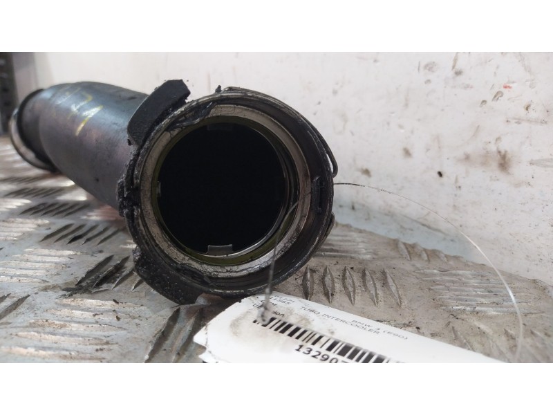 Recambio de tubo intercooler para bmw 3 (e90) 320 d referencia OEM IAM   