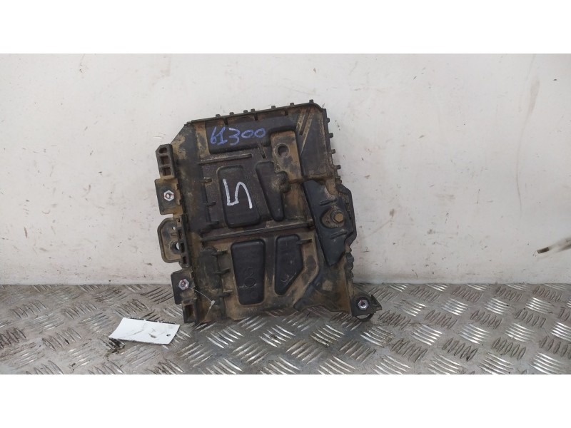 Recambio de soporte bateria para hyundai kona (os, ose, osi) 1.0 t-gdi referencia OEM IAM 37150J9000  