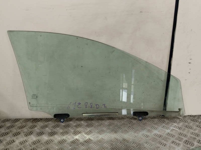 Recambio de luna delantera izquierda para toyota auris (_e18_) 1.2 (nre185_) referencia OEM IAM R4300049  
