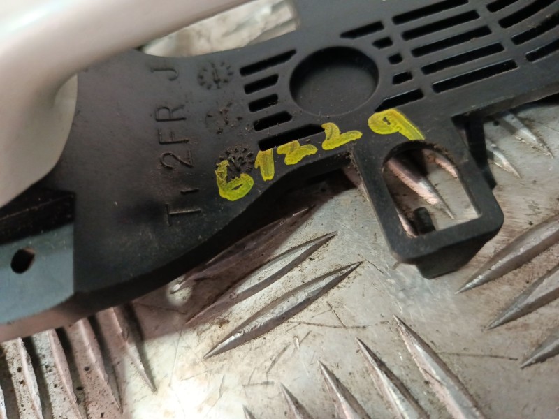 Recambio de maneta exterior delantera derecha para toyota auris (_e18_) 1.2 (nre185_) referencia OEM IAM T2FRJ  