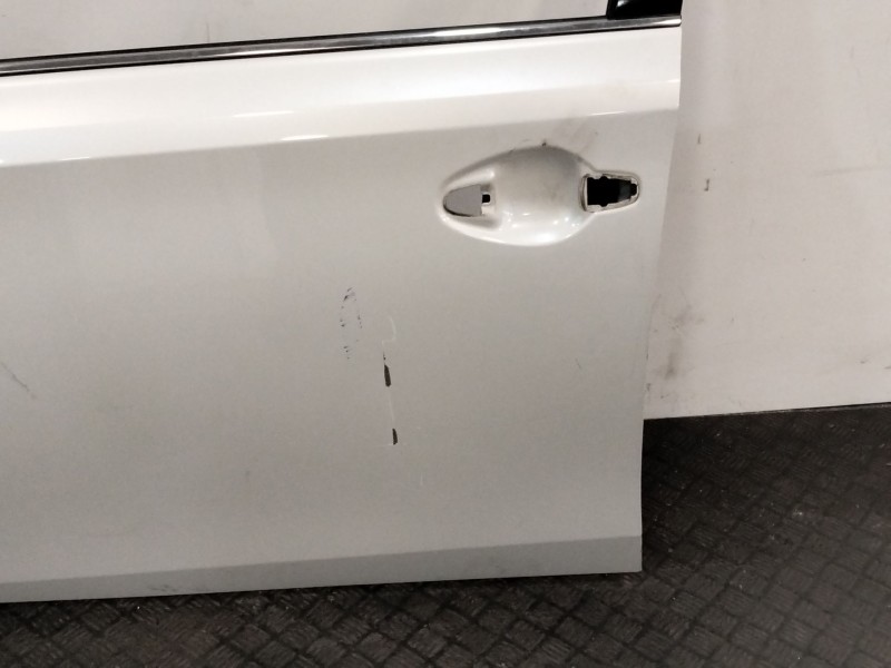 Recambio de puerta delantera izquierda para toyota auris (_e18_) 1.2 (nre185_) referencia OEM IAM 6700202530  