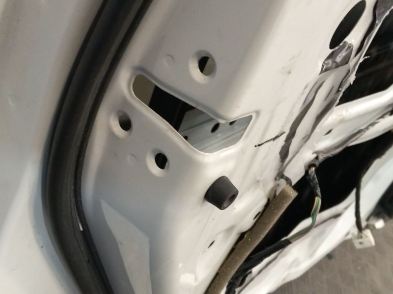 Recambio de puerta delantera izquierda para toyota auris (_e18_) 1.2 (nre185_) referencia OEM IAM 6700202530  