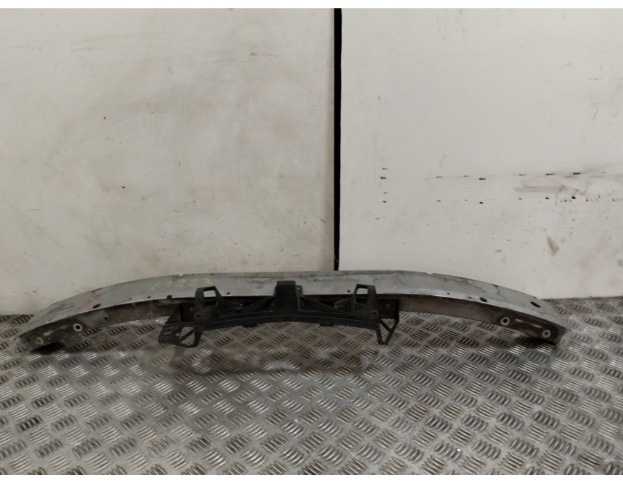 Recambio de refuerzo paragolpes delantero para opel zafira / zafira family b (a05) 1.8 (m75) referencia OEM IAM 24460537  