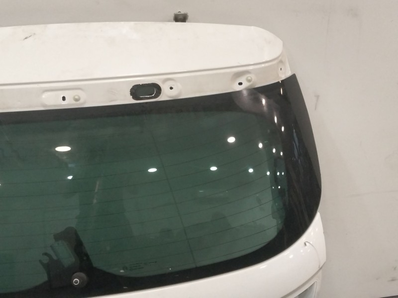 Recambio de porton trasero para citroën c4 lim. 1.6 16v referencia OEM IAM 8701FQ  