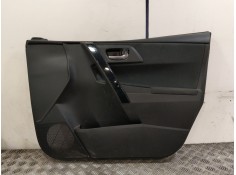 Recambio de guarnecido puerta delantera derecha para toyota auris (_e18_) 1.2 (nre185_) referencia OEM IAM 6777702300  