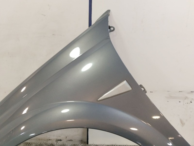 Recambio de aleta delantera izquierda para renault megane ii coupe/cabrio referencia OEM IAM 109.193812  