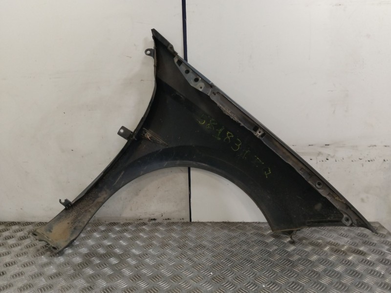 Recambio de aleta delantera izquierda para renault megane ii coupe/cabrio referencia OEM IAM 109.193812  