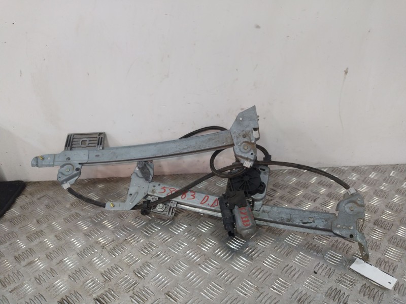 Recambio de elevalunas delantero derecho para renault megane ii coupe/cabrio referencia OEM IAM 8200098915  