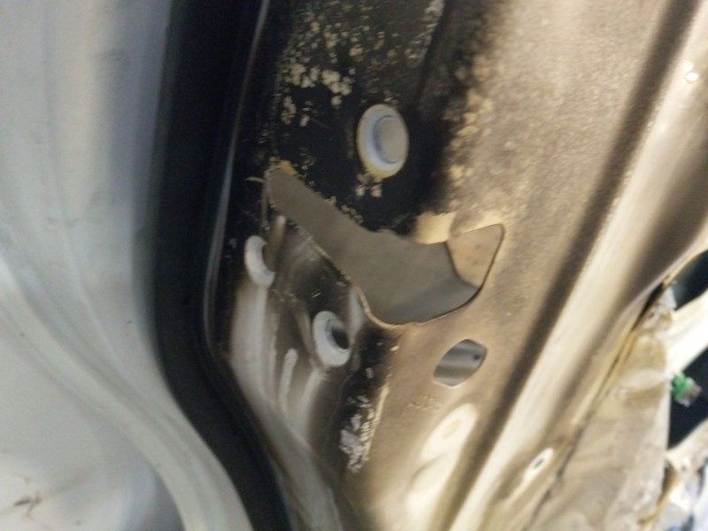 Recambio de puerta trasera izquierda para nissan micra iv (k13k, k13kk) 1.2 referencia OEM IAM   