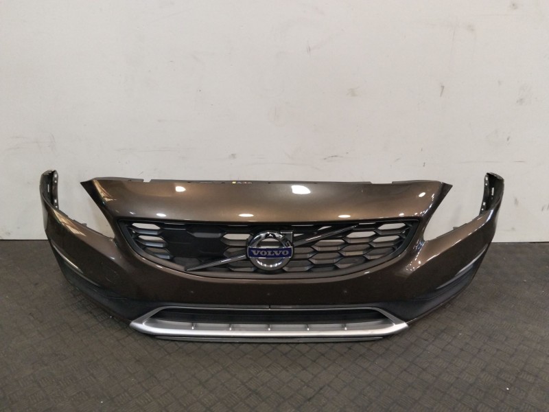 Recambio de paragolpes delantero para volvo v60 i cross country (157) d4 referencia OEM IAM 39826039  