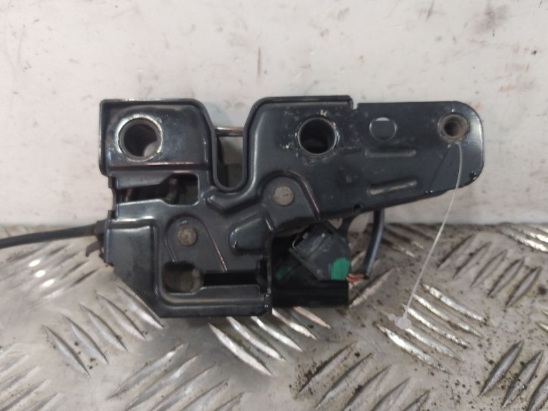 Recambio de cerradura capot para volkswagen polo iv (9n_, 9a_) 1.4 tdi referencia OEM IAM   