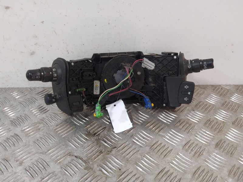 Recambio de mando multifuncion para renault scénic ii (jm0/1_) 1.6 (jm0c, jm0j, jm1b) referencia OEM IAM 61880052  