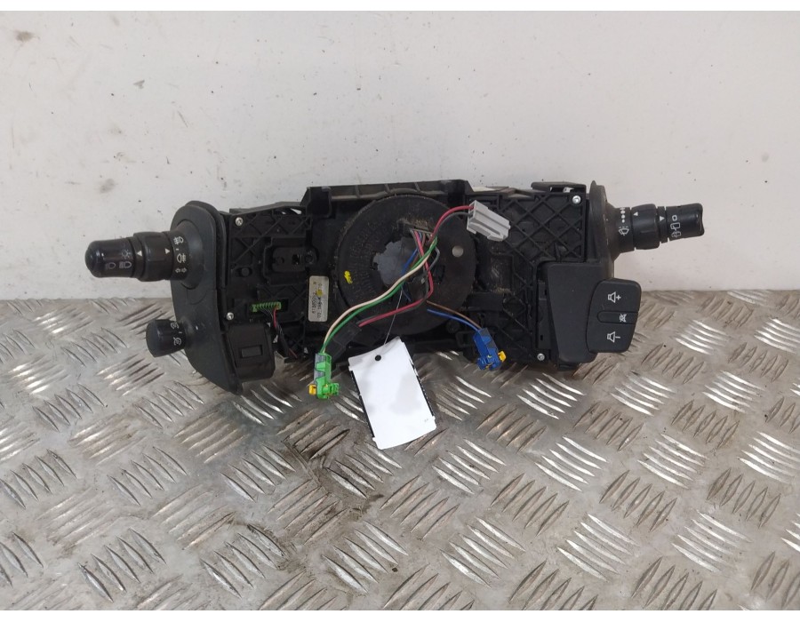 Recambio de mando multifuncion para renault scénic ii (jm0/1_) 1.6 (jm0c, jm0j, jm1b) referencia OEM IAM 61880052  