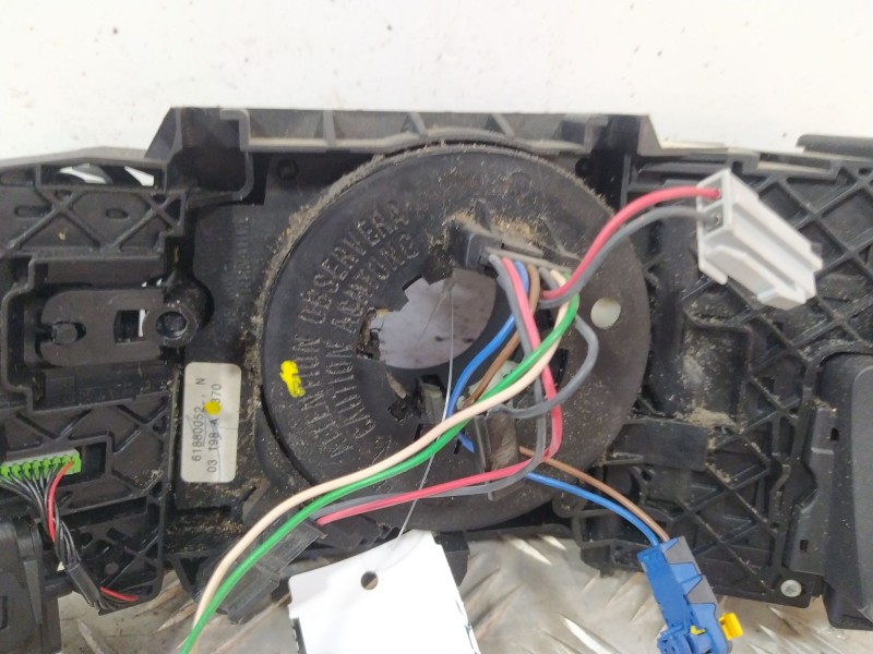 Recambio de mando multifuncion para renault scénic ii (jm0/1_) 1.6 (jm0c, jm0j, jm1b) referencia OEM IAM 61880052  