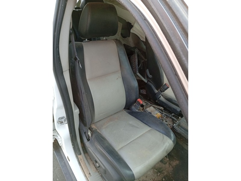 Recambio de asiento delantero derecho para jeep grand cherokee iii (wh, wk) 3.0 crd 4x4 referencia OEM IAM   