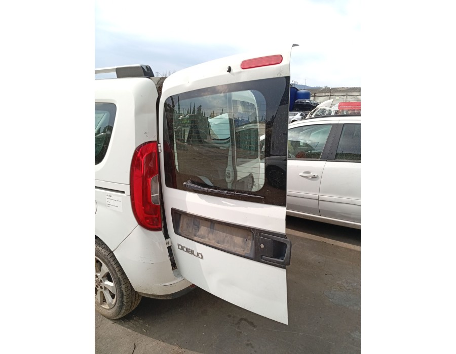 Recambio de porton trasero izquierdo para fiat doblo autobús (263_) 1.6 d multijet (263axh1a, 263axl11, 263axh1b) referencia OEM