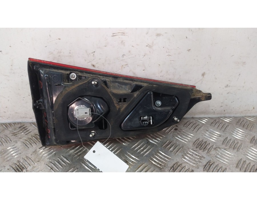 Recambio de piloto trasero derecho interior para nissan qashqai ii (j11, j11_) 1.2 dig-t referencia OEM IAM 26555HV05A  