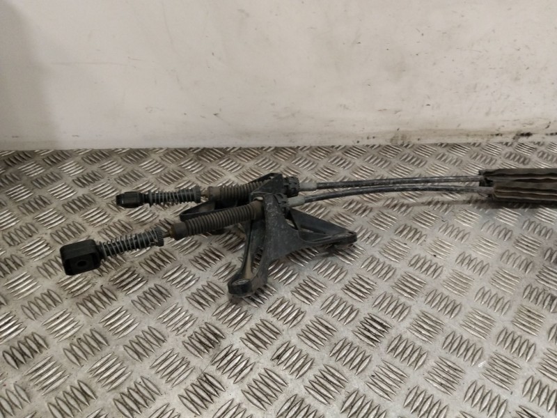 Recambio de palanca cambio para volkswagen caddy iii furgón/monospace (2ka, 2kh, 2ca, 2ch) 1.6 tdi referencia OEM IAM 1T0711049B