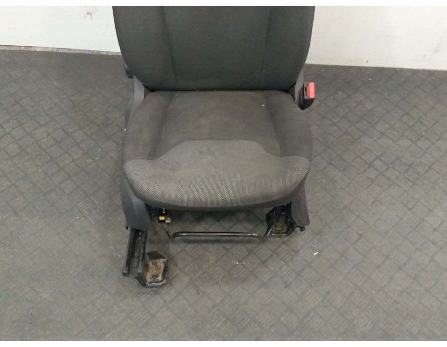 Recambio de asiento delantero derecho para ford transit courier b460 furgón/monospace 1.5 tdci referencia OEM IAM   