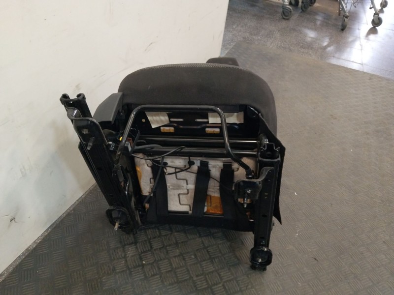 Recambio de asiento delantero derecho para ford transit courier b460 furgón/monospace 1.5 tdci referencia OEM IAM   