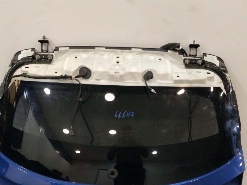 Recambio de porton trasero para renault captur ii (hf_) tce 160 (hfn1) referencia OEM IAM 901003784R  
