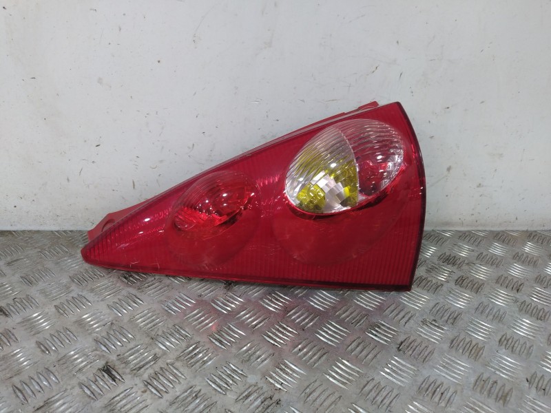 Recambio de piloto trasero izquierdo para peugeot 107 (pm_, pn_) 1.0 referencia OEM IAM 815600H040  