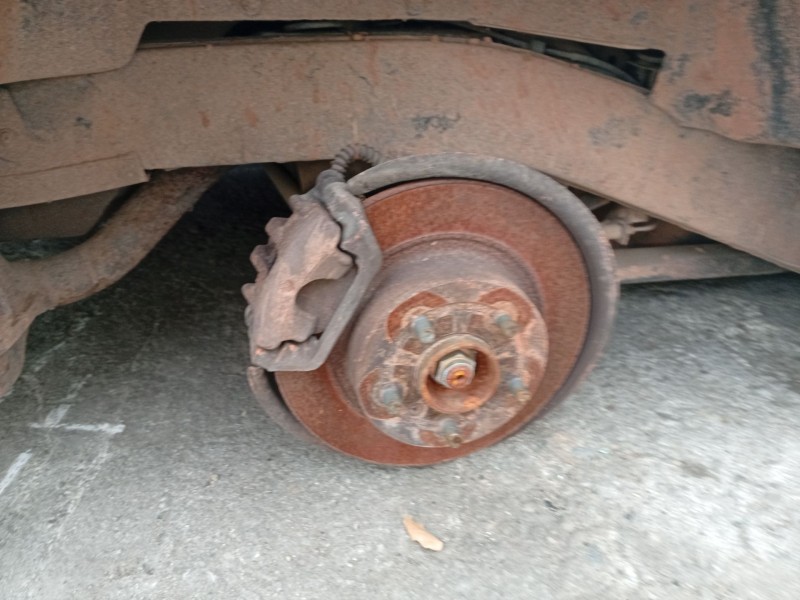 Recambio de pinza freno trasera derecha para land rover range rover (lp) 2.5 turbodiesel referencia OEM IAM STC1906  