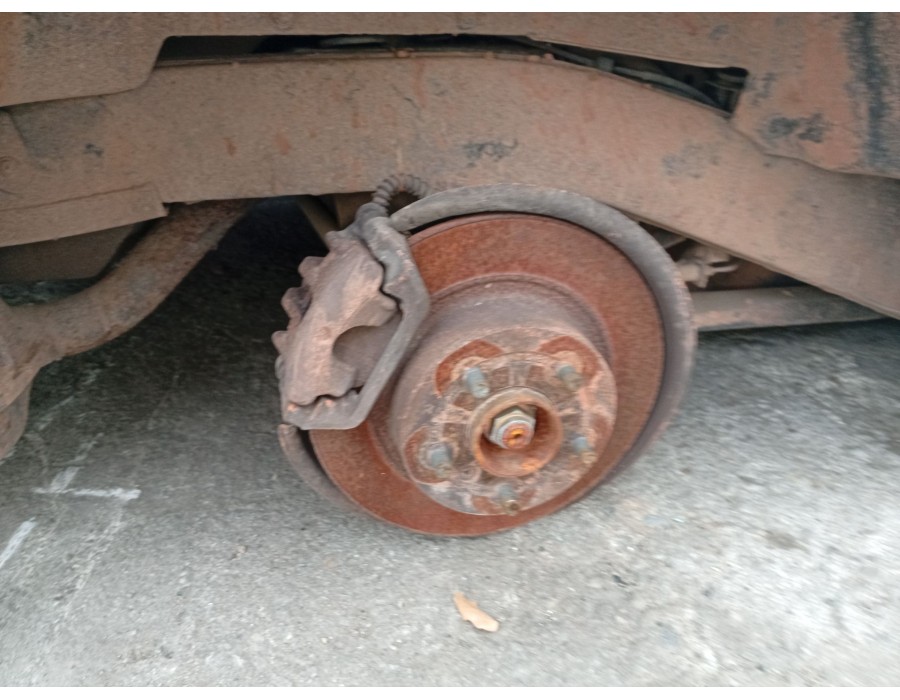 Recambio de pinza freno trasera derecha para land rover range rover (lp) 2.5 turbodiesel referencia OEM IAM STC1906  