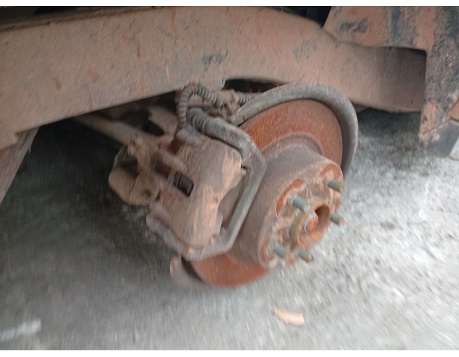Recambio de pinza freno trasera derecha para land rover range rover (lp) 2.5 turbodiesel referencia OEM IAM STC1906  