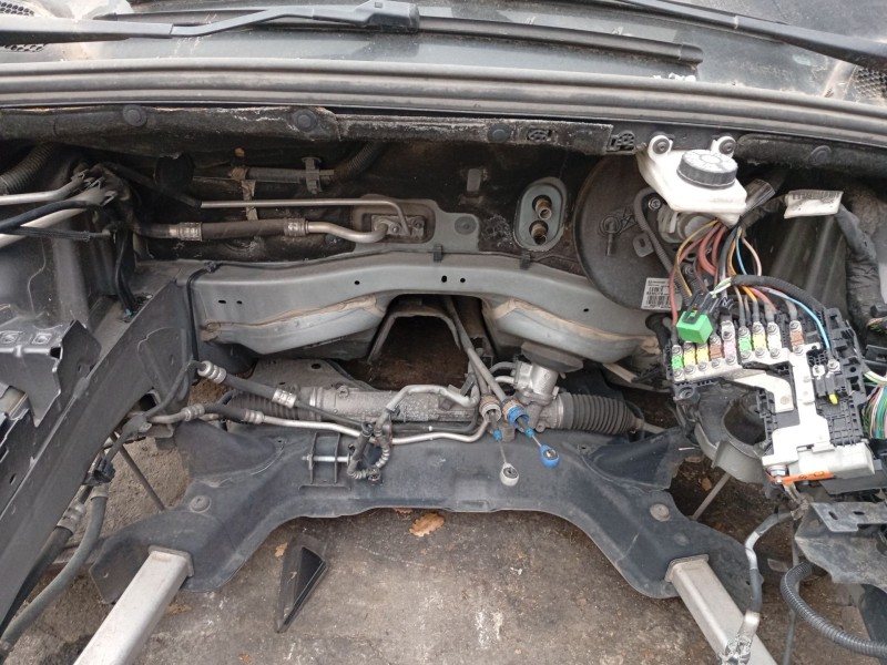 Recambio de cremallera direccion para citroën c4 ii (nc_) 1.6 bluehdi 100 referencia OEM IAM 6820000084  