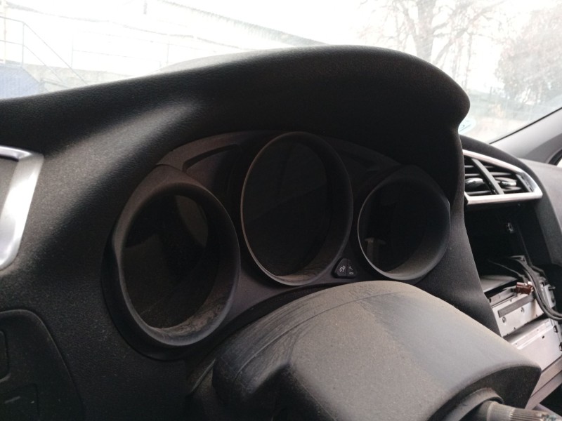 Recambio de cuadro instrumentos para citroën c4 ii (nc_) 1.6 bluehdi 100 referencia OEM IAM A2C53435355  