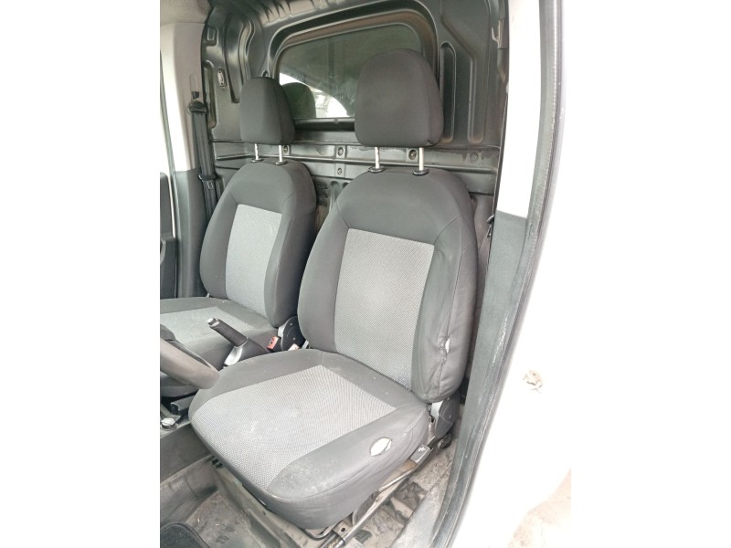 Recambio de asiento delantero izquierdo para fiat doblo cargo (263_) 1.3 d multijet referencia OEM IAM 98846812  