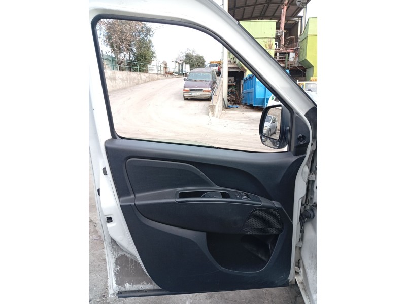 Recambio de elevalunas delantero izquierdo para fiat doblo cargo (263_) 1.3 d multijet referencia OEM IAM 52063786  