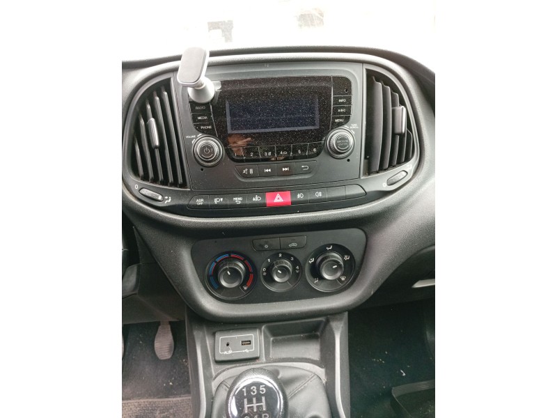 Recambio de sistema audio / radio cd para fiat doblo cargo (263_) 1.3 d multijet referencia OEM IAM 7356537510  